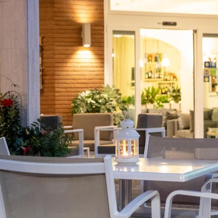 Hotel Orsa Maggiore Milano Marittima Bagian luar foto