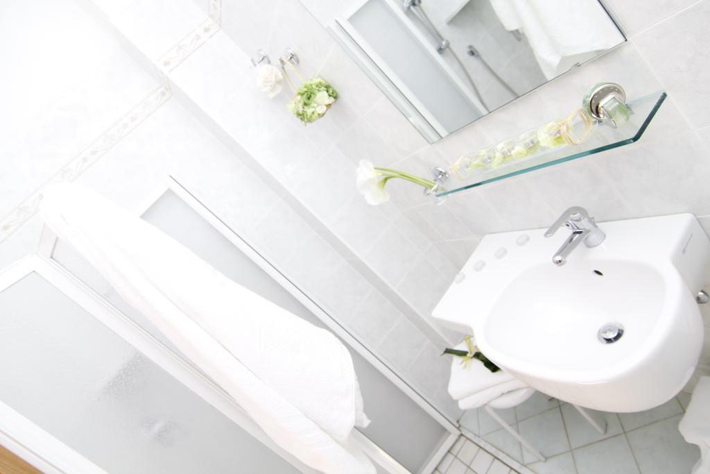 Hotel Orsa Maggiore Milano Marittima Ruang foto